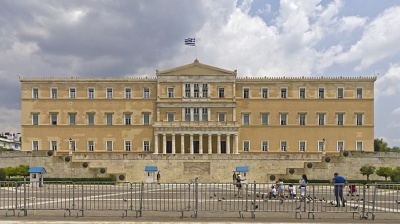 Macedonia name deal threatens Greek government